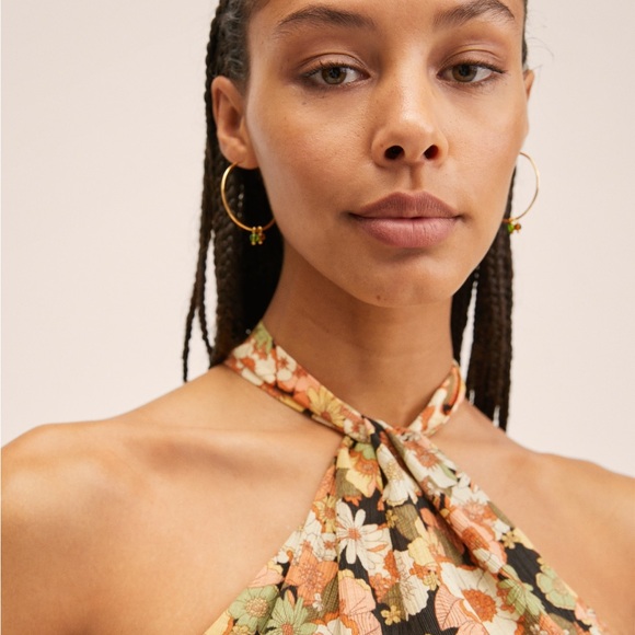 Floral Print Halter Dress - Picture 7 of 10